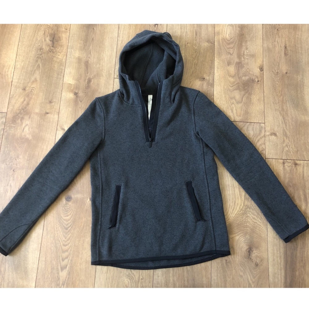 Lululemon it’s fleecing cold pullover